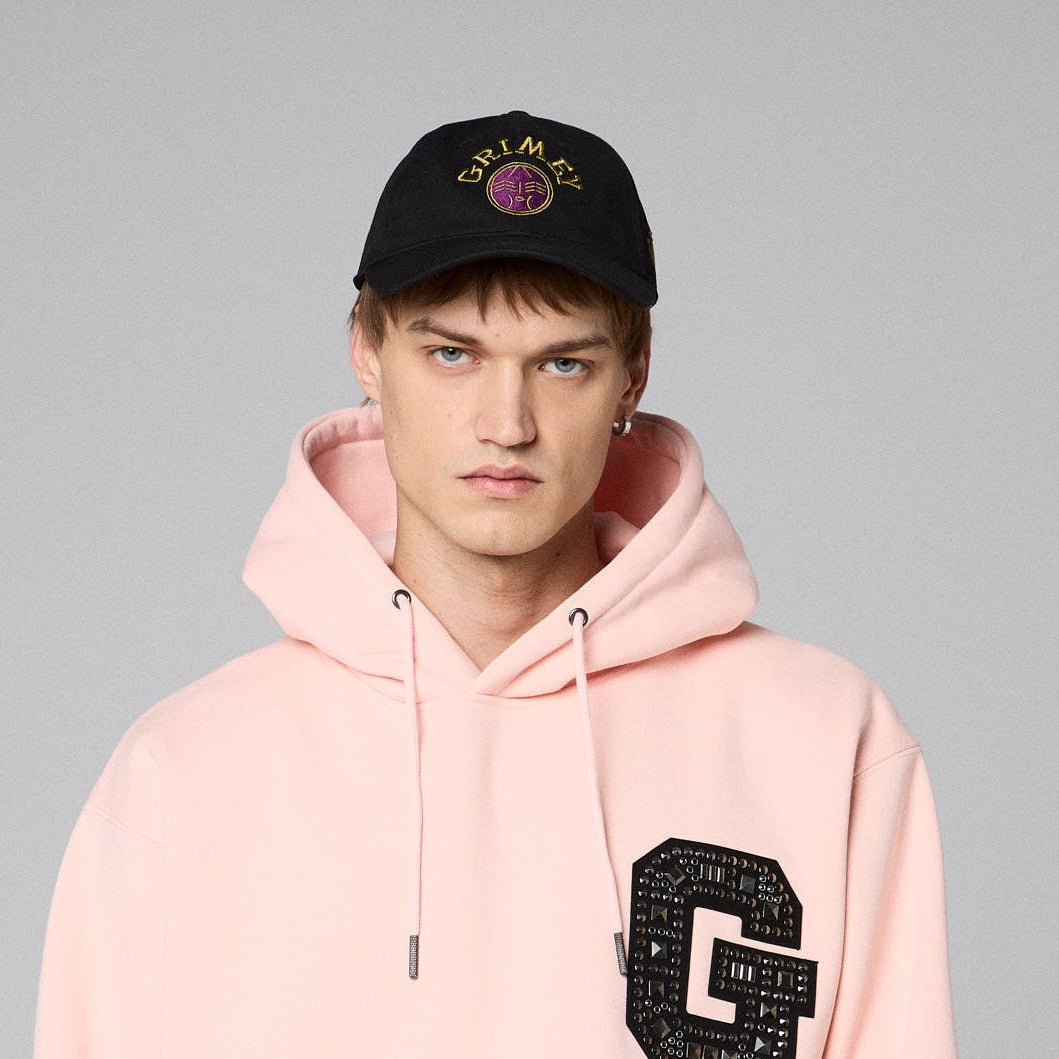 Royal Paw Curved Visor Strapback Cap / Black