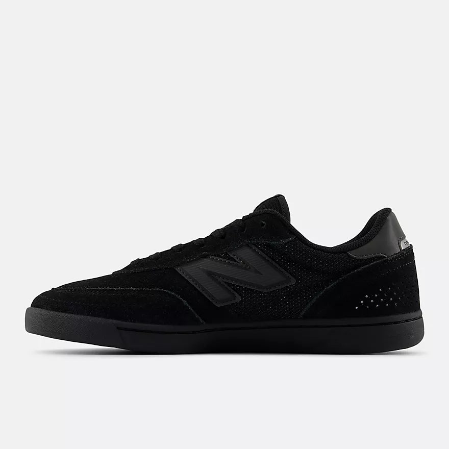 440 Black