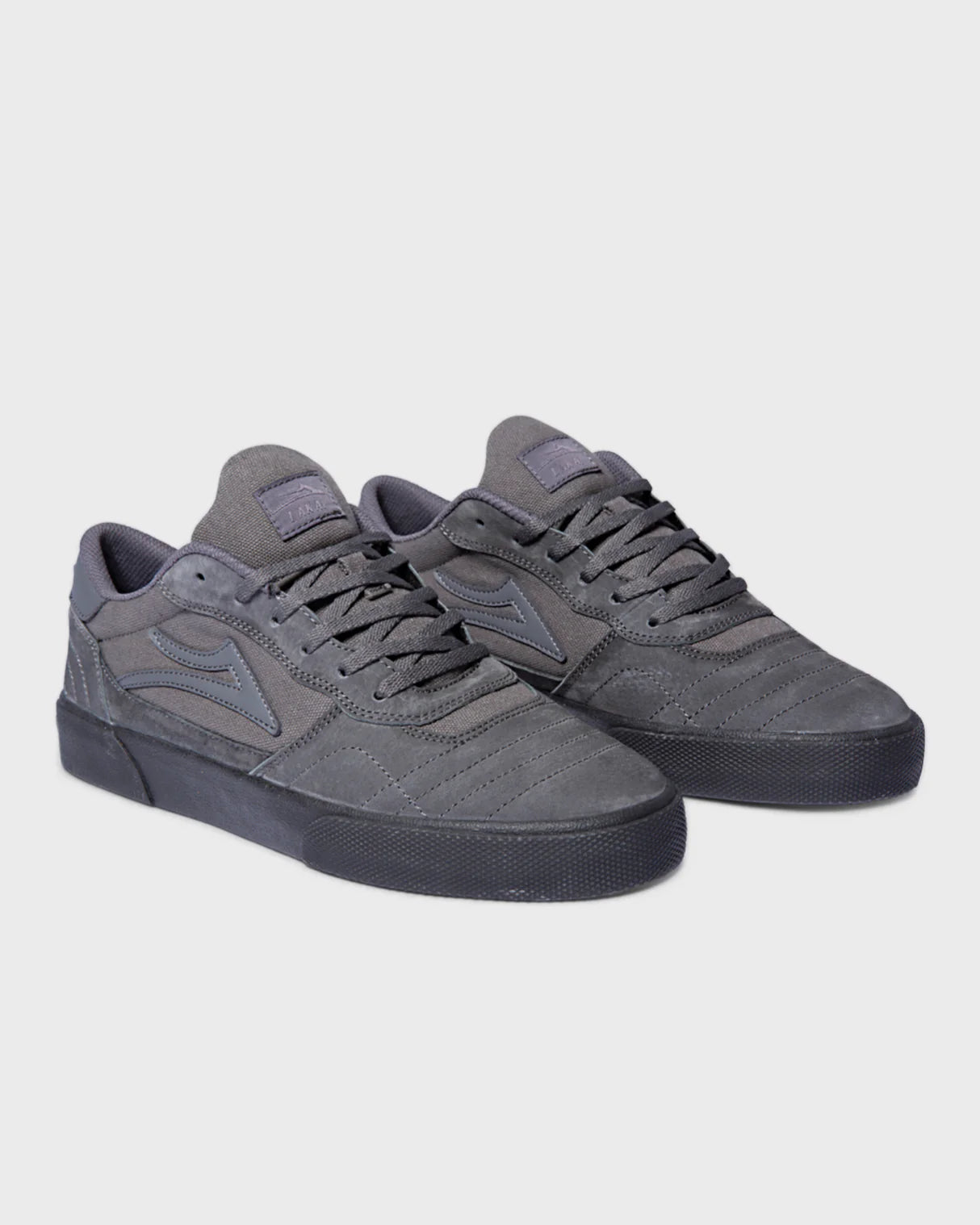 Cambridge / Charcoal, Suede