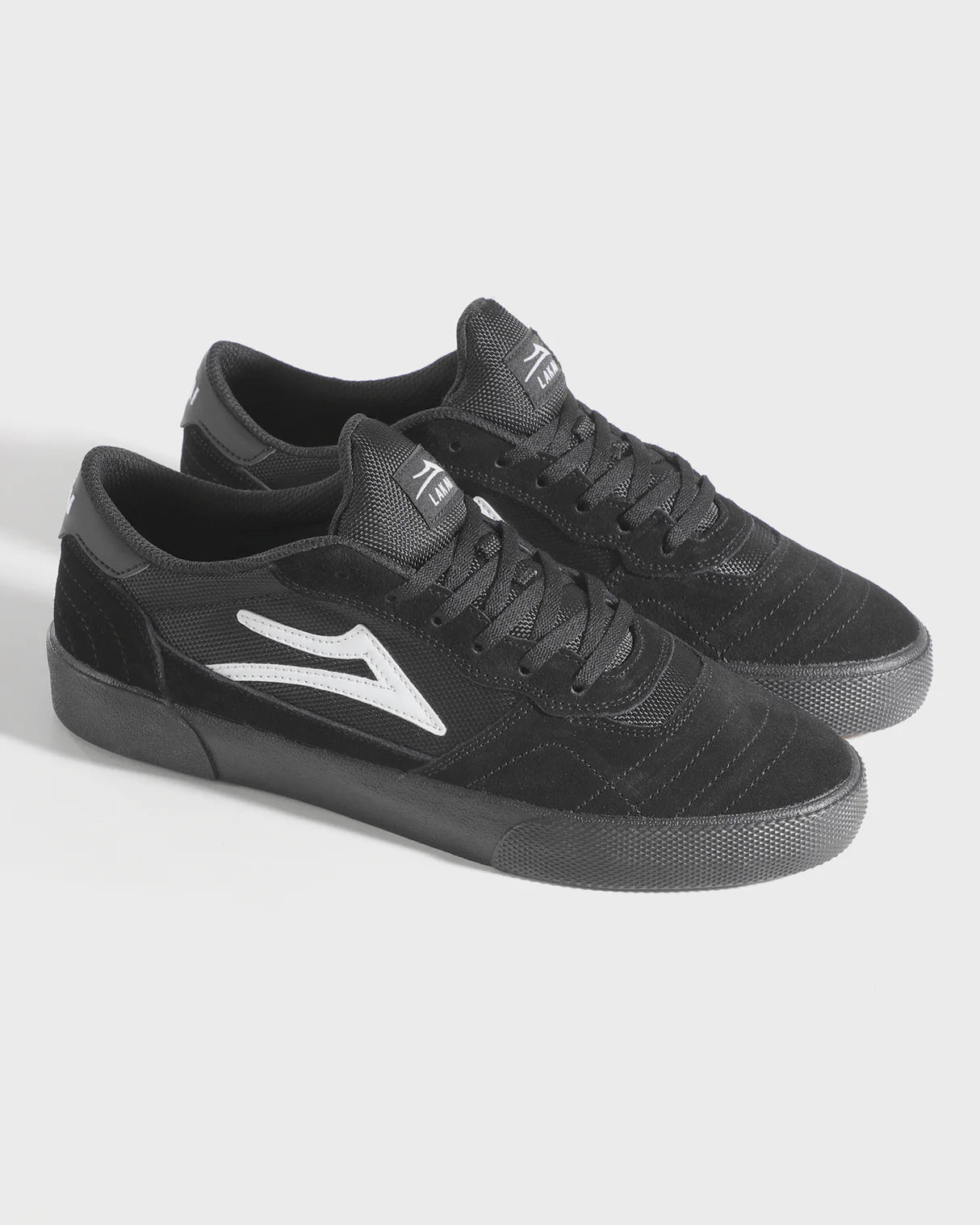 Cambridge / Black, Suede