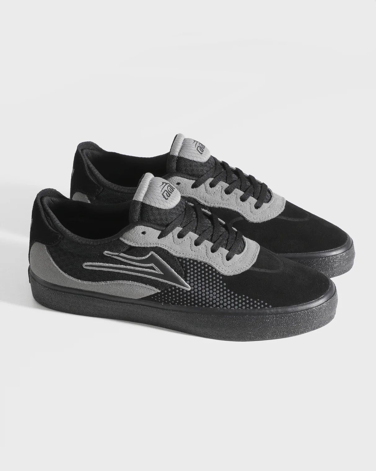 Essex / Black, Shark Grey