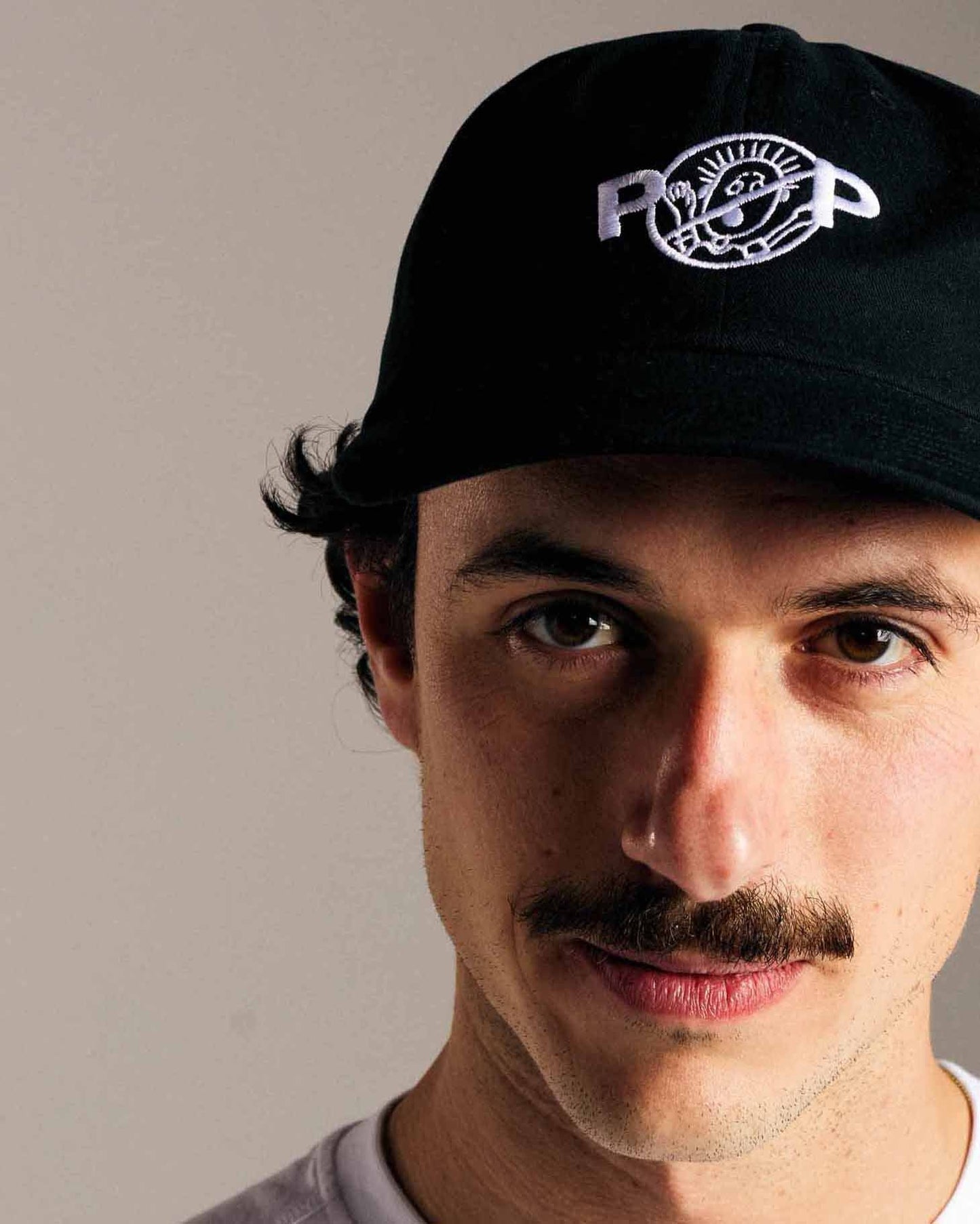 No Sixpanel Hat / Black