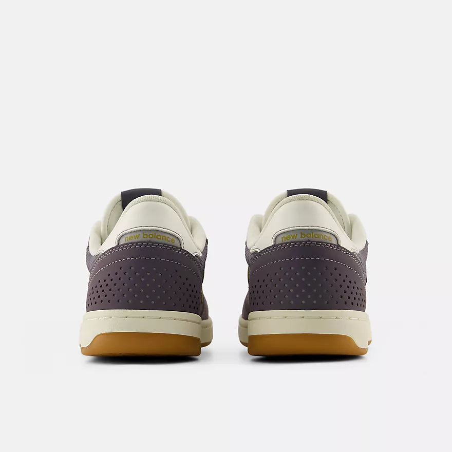 440 V2 Shoes